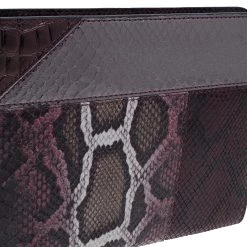Stella McCartney Burgundy Embossed Patchwork Clutch For Women -Stella McCartney Sales luxury women stella mccartney new handbags p385 009