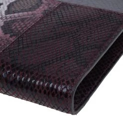 Stella McCartney Burgundy Embossed Patchwork Clutch For Women -Stella McCartney Sales luxury women stella mccartney new handbags p385 011