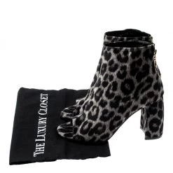 Stella McCartney Beige Leopard Printed Velvet Peep Toe Block Heel Ankle Boots Size 39 For Women -Stella McCartney Sales luxury women stella mccartney new shoes p198102 008