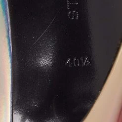 Stella McCartney Metallic Gold Foil Faux Leather V-Neck Pointed Toe Pumps Size 40.5 For Women -Stella McCartney Sales luxury women stella mccartney new shoes p635555 001