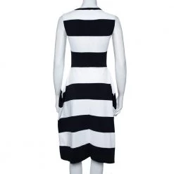 Stella McCartney Navy Blue & White Striped Knit Structured Midi Dress M For Women 10 Stella McCartney Navy Blue & White Striped Knit Structured Midi Dress M For Women -Stella McCartney Sales luxury women stella mccartney used clothes p388727 006