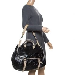 Stella McCartney Black Faux Patent Leather And Canvas Top Handle Bag For Women -Stella McCartney Sales luxury women stella mccartney used handbags p168007 011