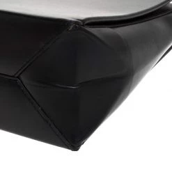 Stella McCartney Black Leather Round Zip Shoulder Bag For Women -Stella McCartney Sales luxury women stella mccartney used handbags p261615 004