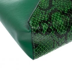 Stella McCartney Green Python Effect And Faux Leather Cavendish Clutch For Women 22 Stella McCartney Green Python Effect And Faux Leather Cavendish Clutch For Women -Stella McCartney Sales luxury women stella mccartney used handbags p309145 012