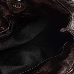 Stella McCartney Metallic Silver Faux Patent Leather Tiny Falabella Crossbody Bag For Women -Stella McCartney Sales luxury women stella mccartney used handbags p436872 004