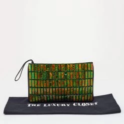 Stella McCartney Black Faux Lizard Embossed Leather Crystal Embellished Wristlet Clutch For Women 21 Stella McCartney Black Faux Lizard Embossed Leather Crystal Embellished Wristlet Clutch For Women -Stella McCartney Sales luxury women stella mccartney used handbags p633901 003