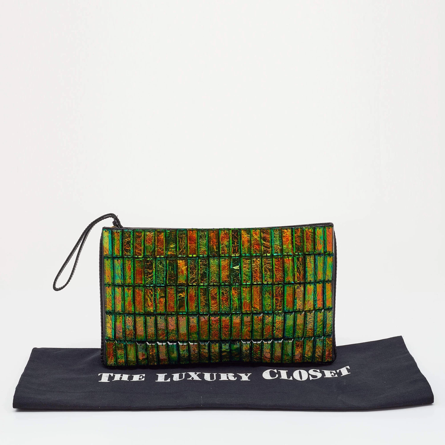 Stella McCartney Black Faux Lizard Embossed Leather Crystal Embellished Wristlet Clutch For Women 11 Stella McCartney Black Faux Lizard Embossed Leather Crystal Embellished Wristlet Clutch For Women - Image 9