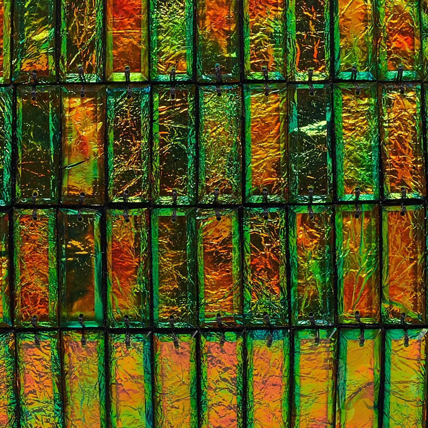 Stella McCartney Black Faux Lizard Embossed Leather Crystal Embellished Wristlet Clutch For Women 7 Stella McCartney Black Faux Lizard Embossed Leather Crystal Embellished Wristlet Clutch For Women - Image 5