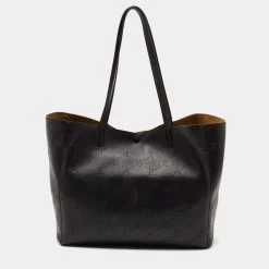 Stella McCartney Black Logo Perforated Faux Leather Tote For Women -Stella McCartney Sales luxury women stella mccartney used handbags p647901 012