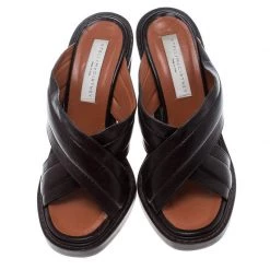 Stella McCartney Brown Quilted Faux Leather Veneer Criss Cross Block Heel Mules Size 39 For Women -Stella McCartney Sales luxury women stella mccartney used shoes p144909 0003