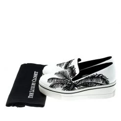 Stella McCartney Monochrome Faux Leather Binx Palm Tree Embroidered Platform Slip On Sneakers Size 38 For Women -Stella McCartney Sales luxury women stella mccartney used shoes p212222 009