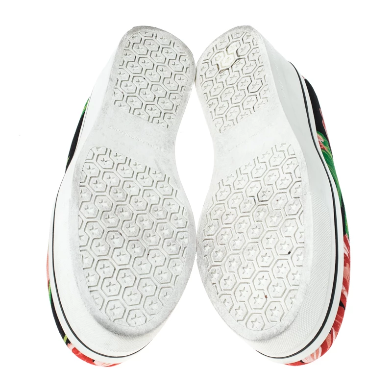 Stella McCartney Black Floral Printed Canvas Slip On Sneakers Size 41 For Women 8 Stella McCartney Black Floral Printed Canvas Slip On Sneakers Size 41 For Women - Image 6