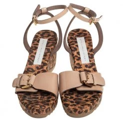 Stella McCartney Beige Faux Patent Leather Linda Leopard Print Cork Wedge Sandals Size 36 For Women -Stella McCartney Sales luxury women stella mccartney used shoes p406329 004