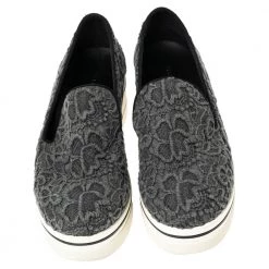 Stella McCartney Grey Embroidered Fabric Lace Slip On Sneakers Size 38 For Women -Stella McCartney Sales luxury women stella mccartney used shoes p493440 006