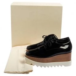 Stella McCartney Black Faux Patent Leather Elyse Platform Derby Size 38 For Women 17 Stella McCartney Black Faux Patent Leather Elyse Platform Derby Size 38 For Women -Stella McCartney Sales luxury women stella mccartney used shoes p512338 003