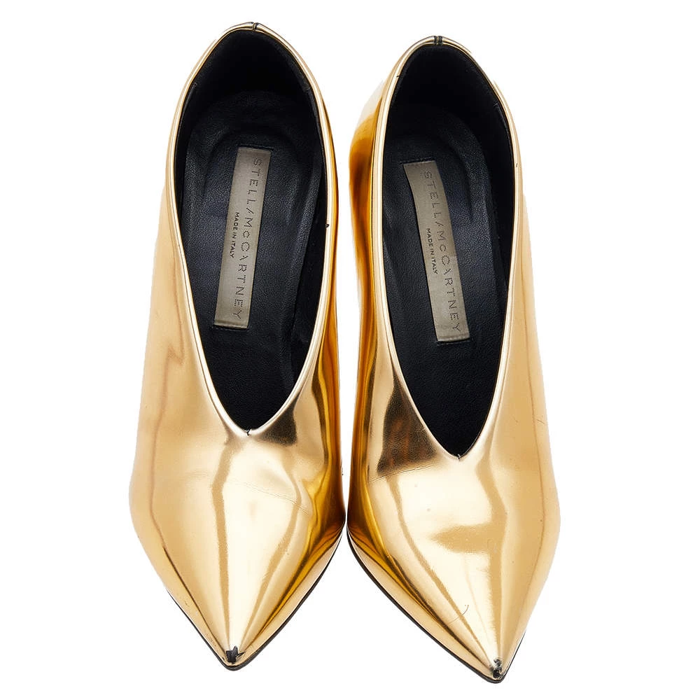 Stella McCartney Metallic Gold Faux Patent Leather V Neck Pointed Toe Pumps Size 36 For Women 5 Stella McCartney Metallic Gold Faux Patent Leather V Neck Pointed Toe Pumps Size 36 For Women - Image 3