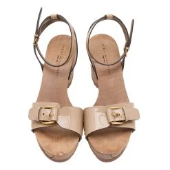 Stella McCartney Beige Faux Patent Leather Linda Wedge Sandals Size 40 For Women -Stella McCartney Sales luxury women stella mccartney used shoes p615365 004