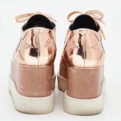 Stella McCartney Metallic Rose Gold Faux Patent Leather Elyse Star Platform Lace Up Sneakers Size 38 For Women -Stella McCartney Sales luxury women stella mccartney used shoes p629449 007