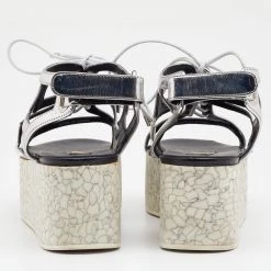 Stella McCartney Metallic Silver Cut Out Faux Leather Hackney Printed Wedge Platform Sandals Size 37 For Women -Stella McCartney Sales luxury women stella mccartney used shoes p669402 008