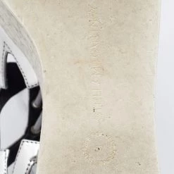 Stella McCartney Metallic Silver Cut Out Faux Leather Hackney Printed Wedge Platform Sandals Size 37 For Women -Stella McCartney Sales luxury women stella mccartney used shoes p669402 010